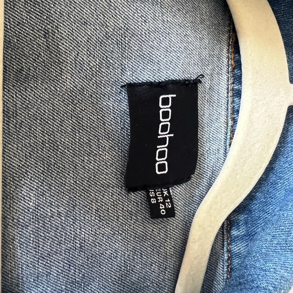 Boohoo Denim Jacket Chain Detail - Picture 4 of 4